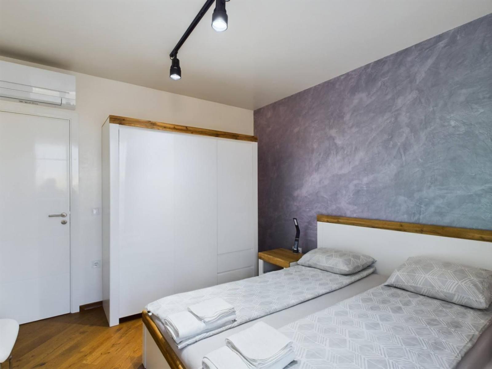 Luxury Apartment In Building K55 With Free Garage Варна Екстериор снимка