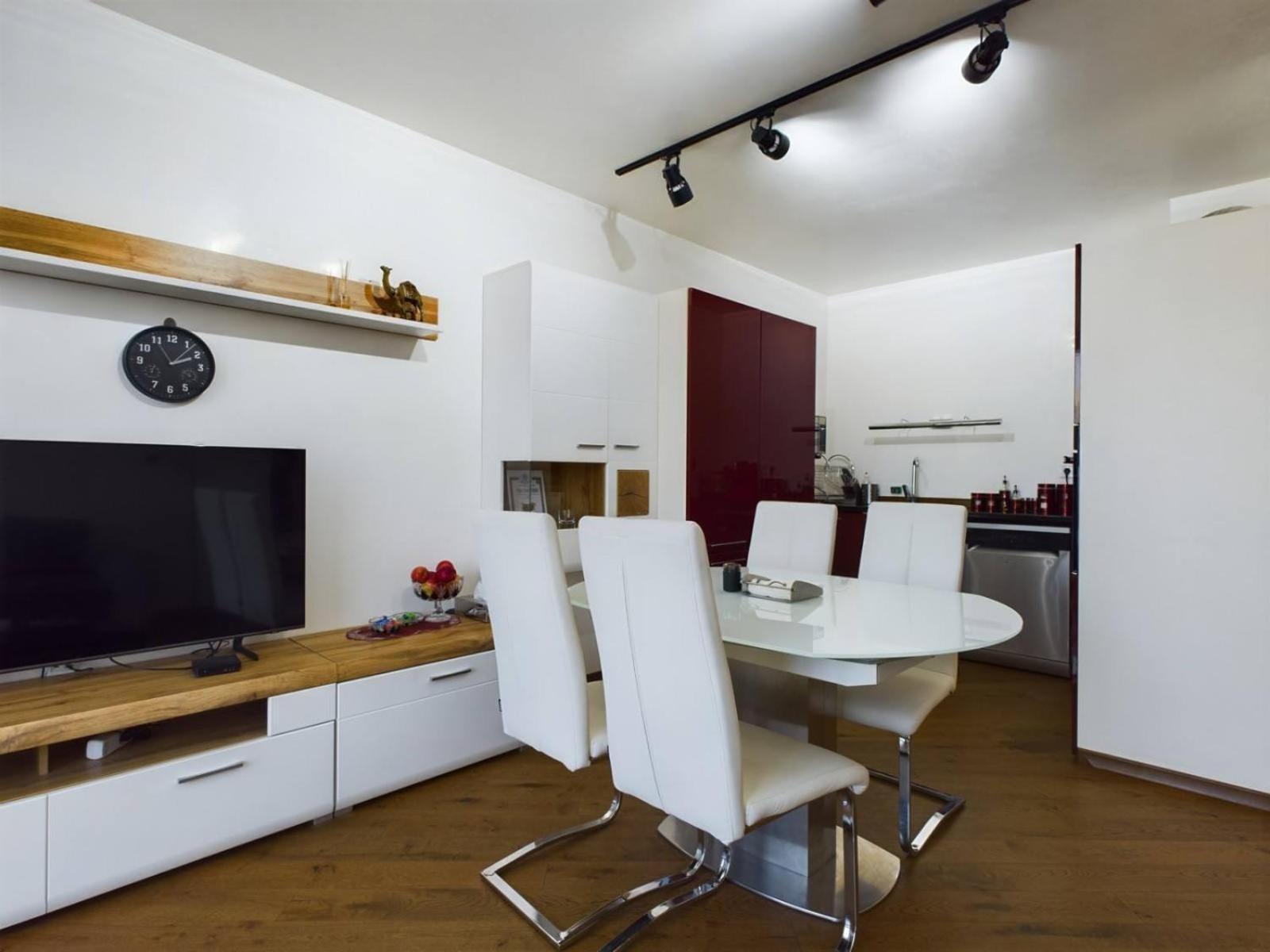 Luxury Apartment In Building K55 With Free Garage Варна Екстериор снимка